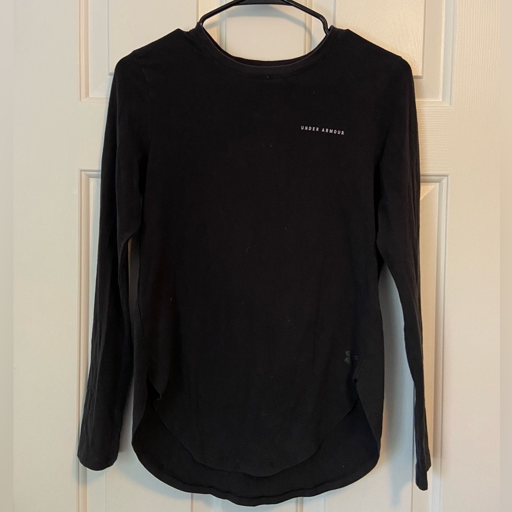 Under Armour long sleeve shirt